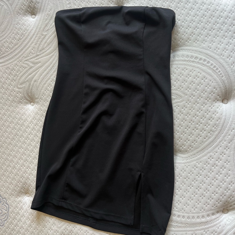 Adika Tube Dress Black